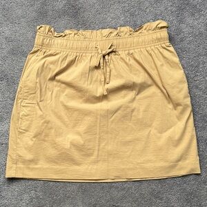 Express Beige Ruffle Waist Mini Skirt